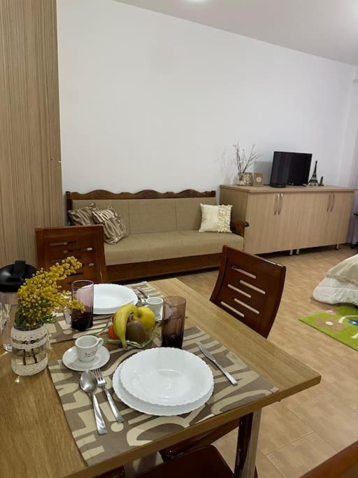 Studio Of Shpresa Vlorë 외부 사진