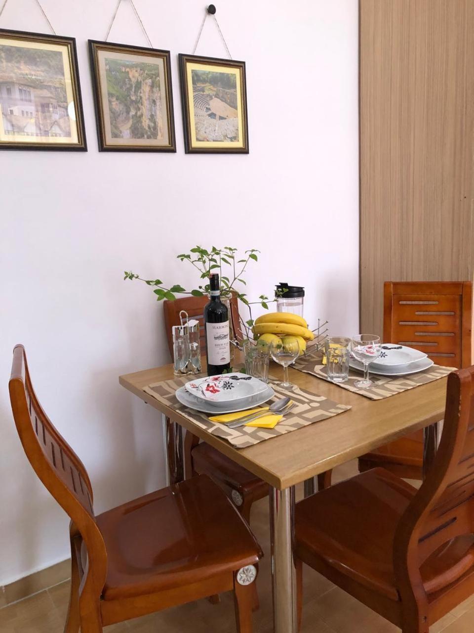 Studio Of Shpresa Vlorë 외부 사진