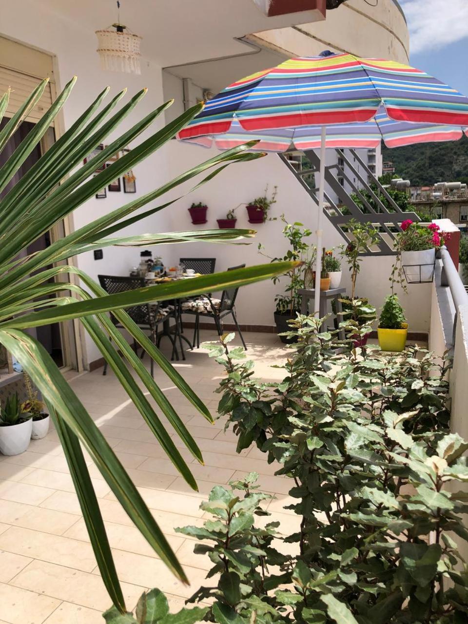 Studio Of Shpresa Vlorë 외부 사진